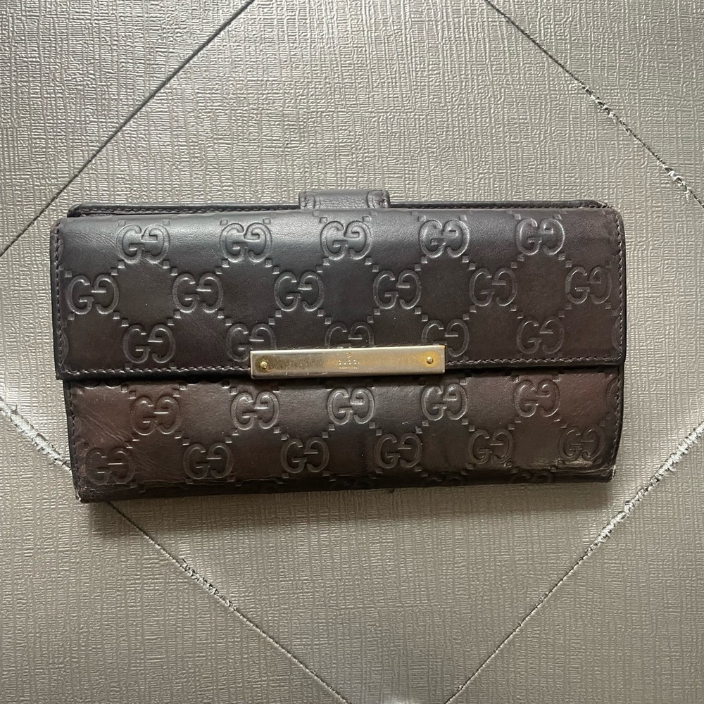 GUCCI LEATHER LONG WALLET